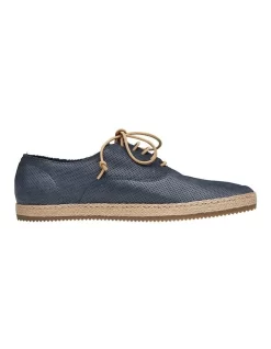 Cottesloe Perforated Leather Casual Shoes In Navy