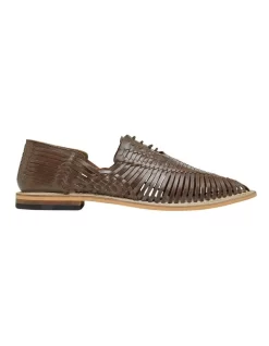 Oxford Maverick Chocolate Hurache Mandals