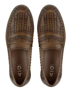 Trey Leather Slip On Shoes In Tan 5 Trey Leather Slip On Shoes In Tan -Men Shoe Store 869276980 3 1 720x928