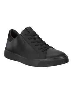 ECCO Street Tray Sneakers In Black