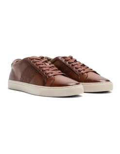 Endeavour Chain Sneaker In Brown 11 Endeavour Chain Sneaker In Brown -Men Shoe Store 931161430 5 720x928