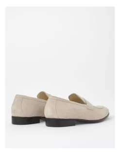 Austin Suede Loafer Loafer In Stone -Men Shoe Store 940221820 6 720x928