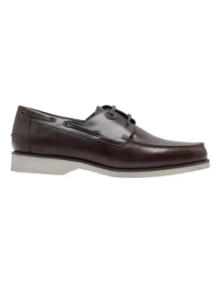 Oxford Logain Boatshoes In Chocolate