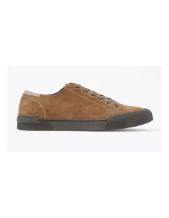 Howie Sneaker In Brown
