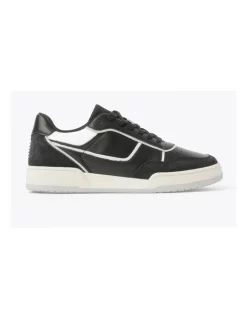 Maxim Sneaker In Black