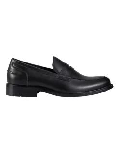 Chaotic Slip-on Loafer In Black
