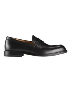 Fredrick Leather Loafers In Black