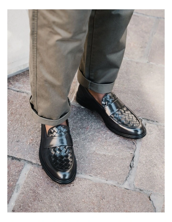 Freeman Leather Loafers In Black 2 Freeman Leather Loafers In Black - Image 2