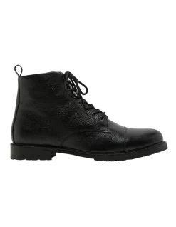 Oxford Hubley Combat Boot In Black